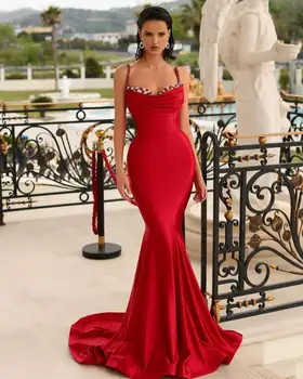 Простые вечерние платья с бисером, красные вечерние платья без рукавов, хрустальные бретельки-спагетти, платье для выпускного вечера в стиле русалки, сшитое на заказ вечернее платье