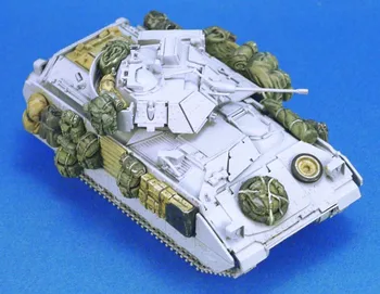 Комплект для сборки модели из литой смолы в масштабе 1:35, США, переделка боевой машины пехоты Брэдли М2 (без травления)