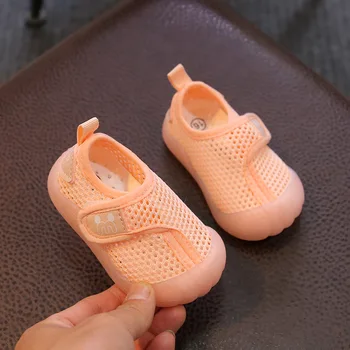 Обувь Для маленьких девочек и мальчиков, нескользящие детские кроссовки на мягкой подошве, дышащая повседневная обувь из сетки, детские спортивные теннисные туфли