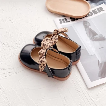Обувь на мягкой подошве в западном стиле с милым леопардовым узором и бантиком для девочек, весна-осень